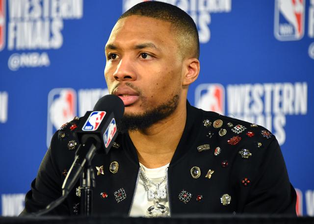  Lillard: I feel very tired today. I believe we can win the G4